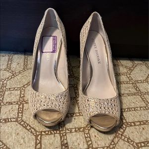 Audrey Brooke heels size 7